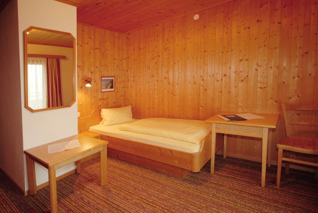 Landhotel Kielhuberhof Ramsau am Dachstein Szoba fotó